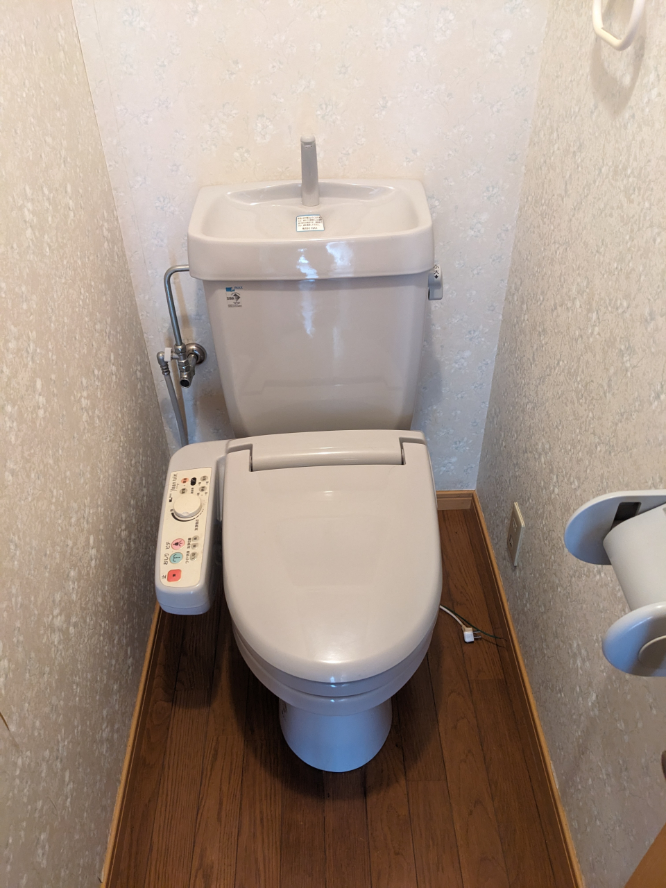 トイレ施工前2